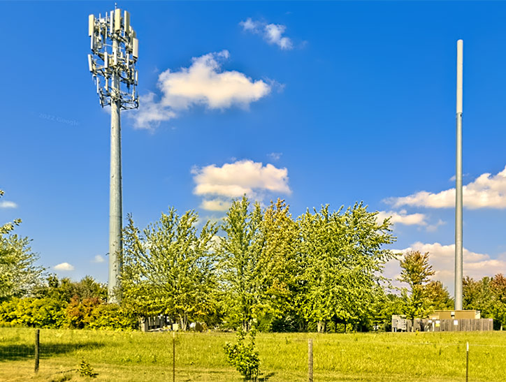The tower tech had succumbed after falling from this 125-foot monopole in Marion, Iowa.